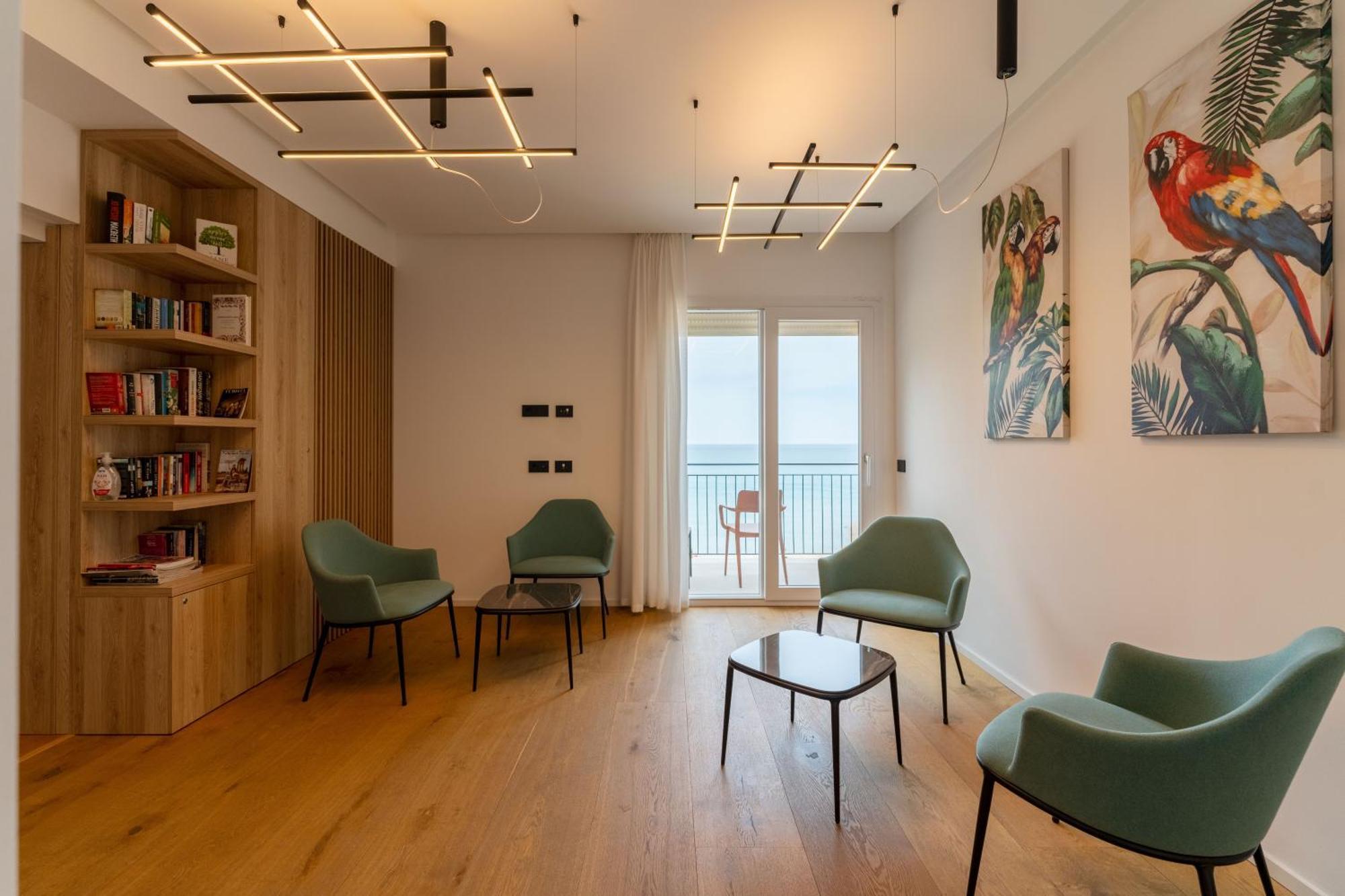 B&B Le Suites Di Costanza Cefalu Exterior photo