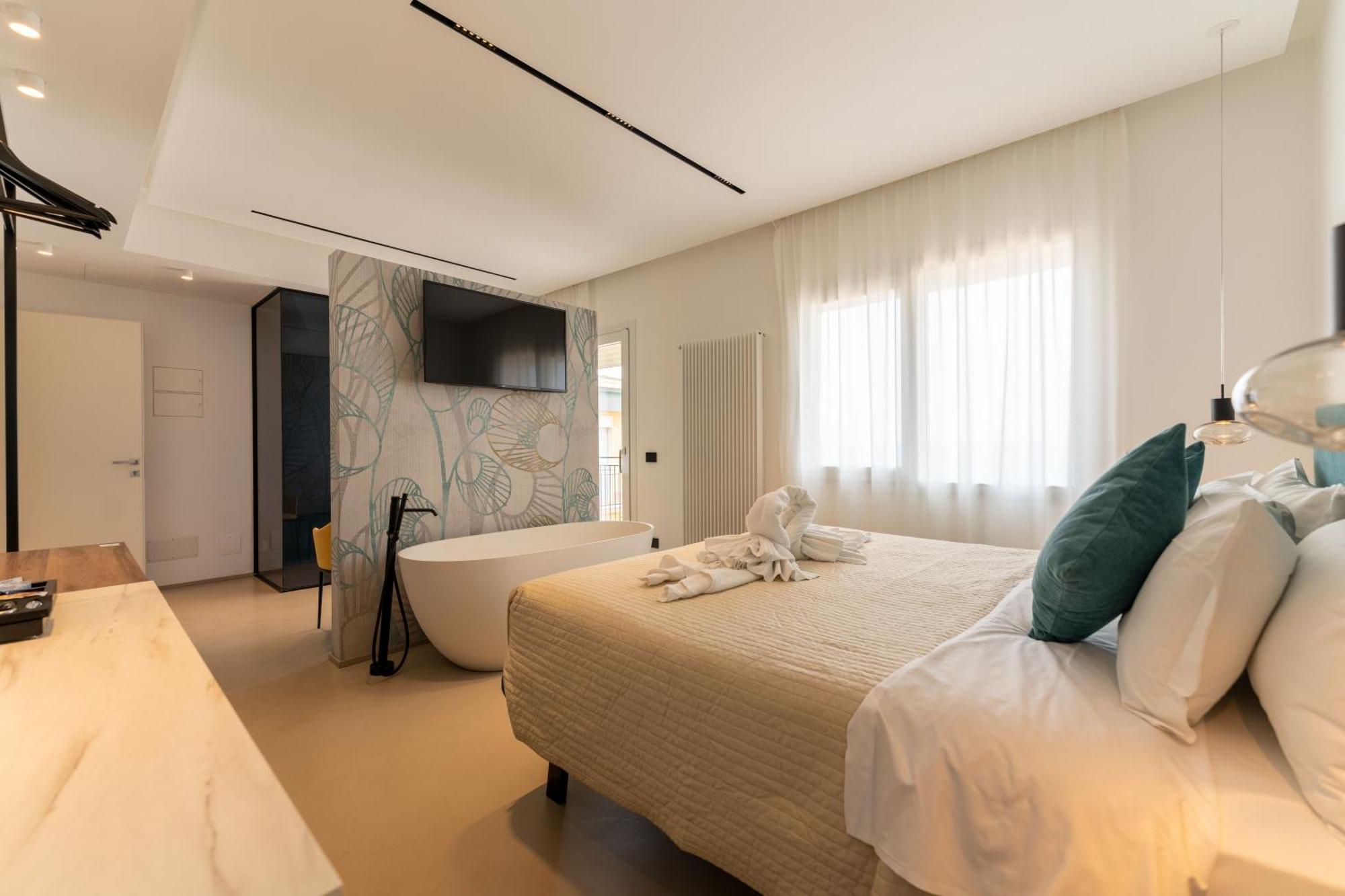 B&B Le Suites Di Costanza Cefalu Exterior photo